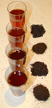 Erős fekete teák (Fotó: MsTea)