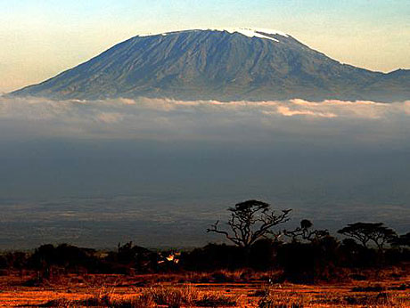 Kilimandzsáró (Fotó: afrikautazas.hu)
