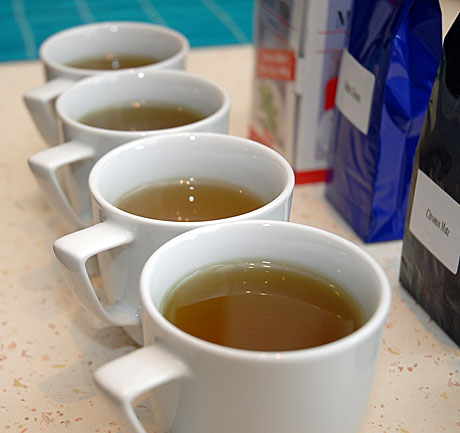 Mate tea teszt folyamatban (Fotó: MsTea)